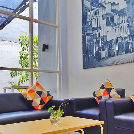 Votel Hotel Charis Tuban Tuban  Exterior foto